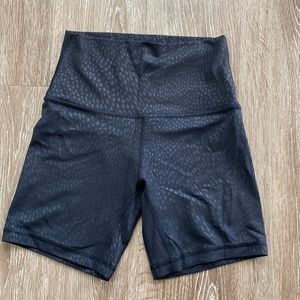 Lululemon Align Short 6” Sz 4 Jewel Emboss Black